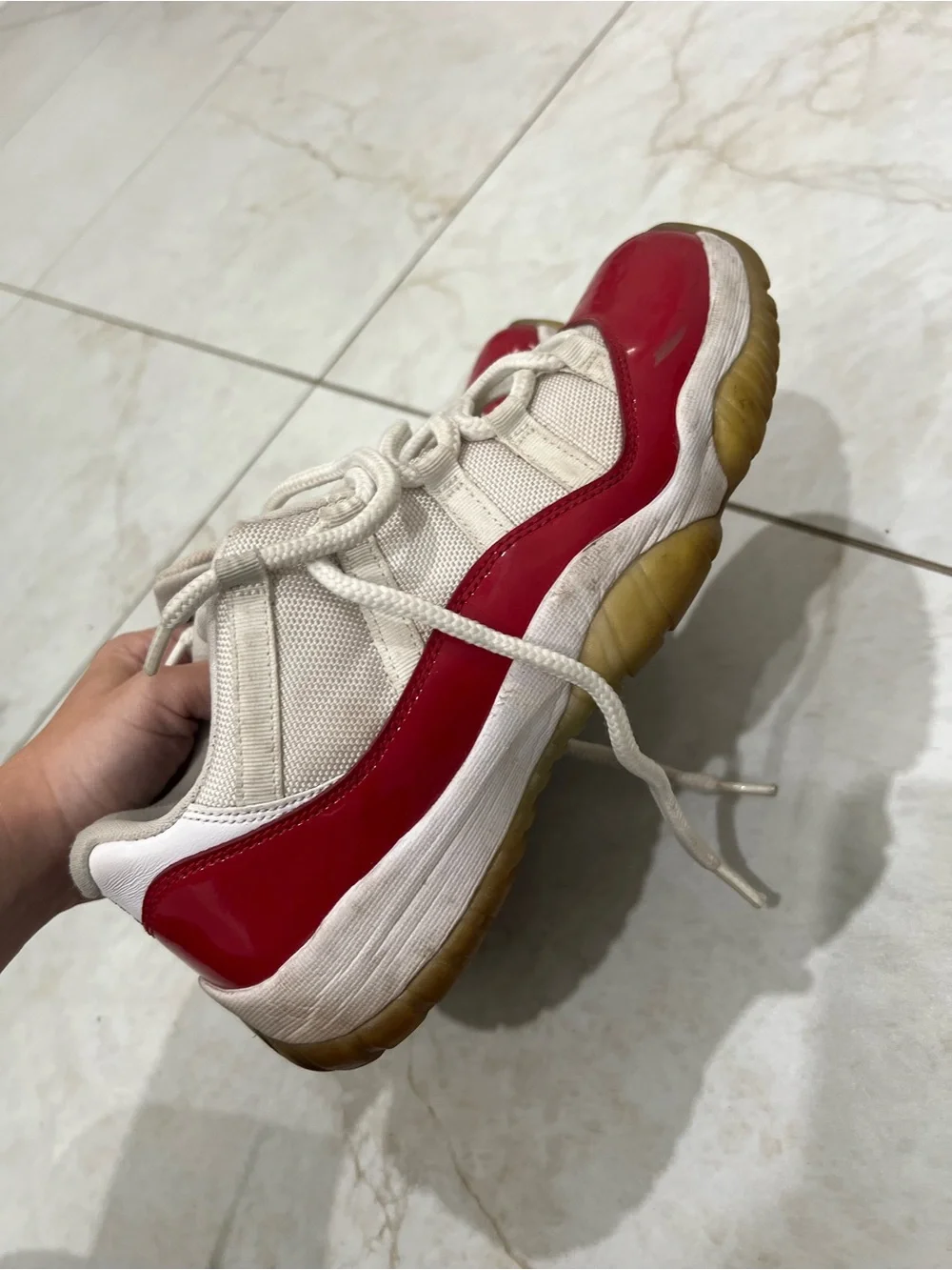 Air Jordan Cherry 11 Retro Low Sneakers Size 9 US